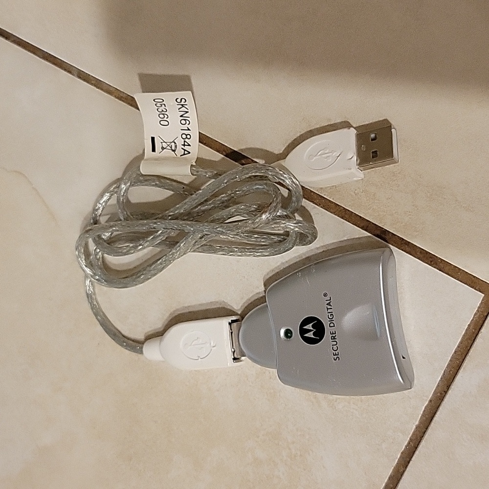 Motorola Secure Digital Card Reader & Cord